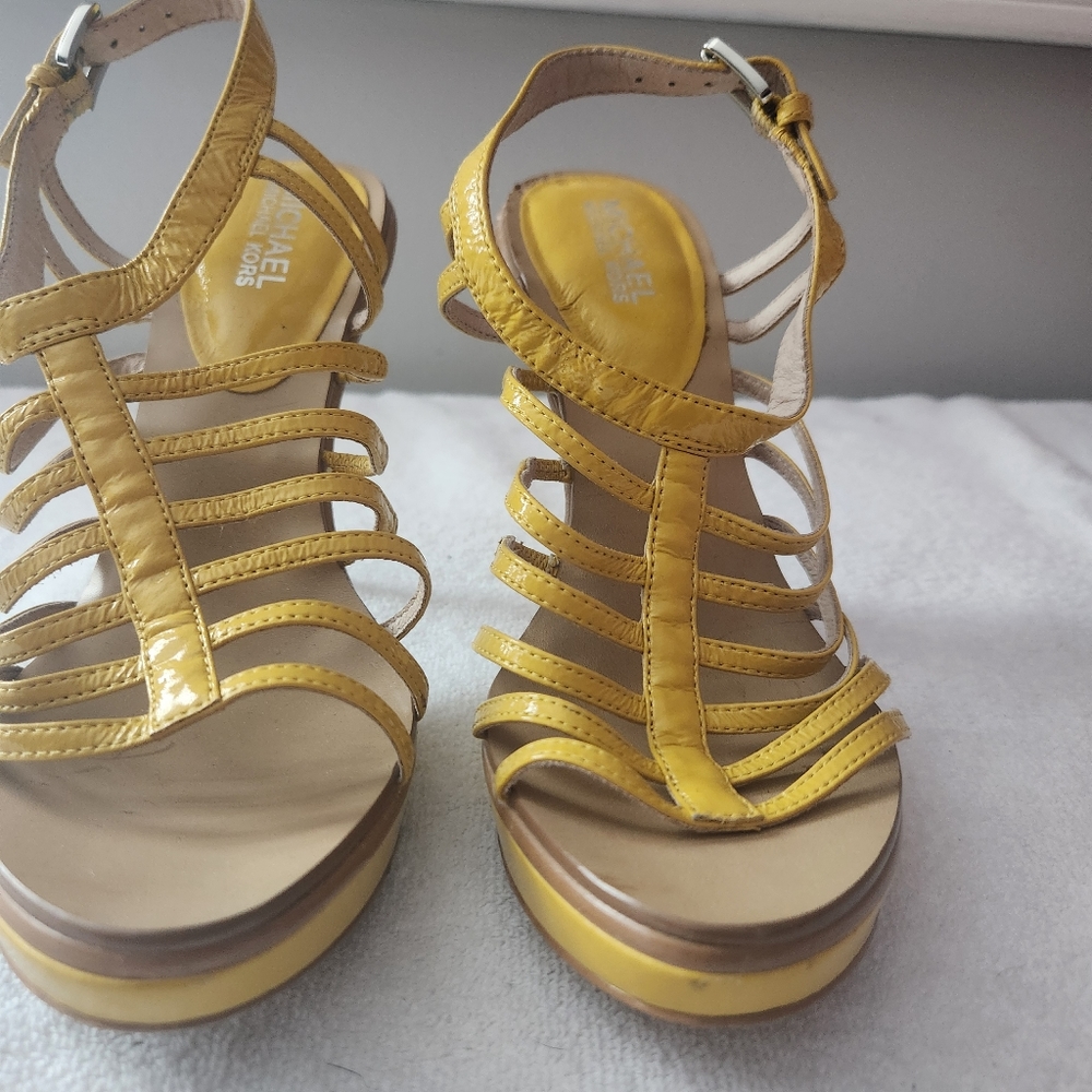 Michael Kors yellow and silver shoes, Size 7